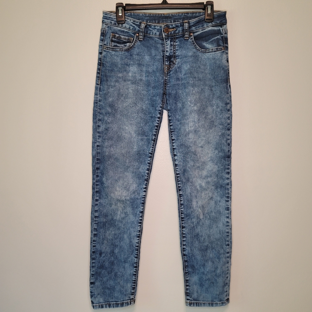 Apt 9 Acid Wash Jean Midrise 4